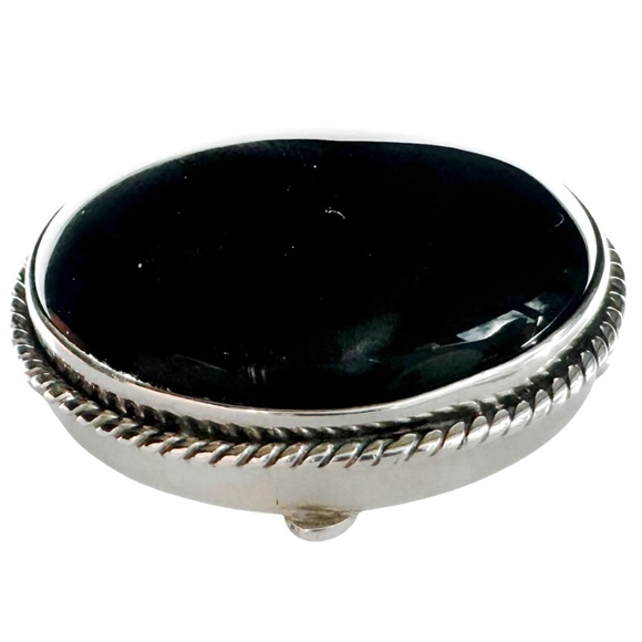 Hallmarked Silver Convertible Sterling Onyx Pill Box & Brooch - Picture 3 of 16